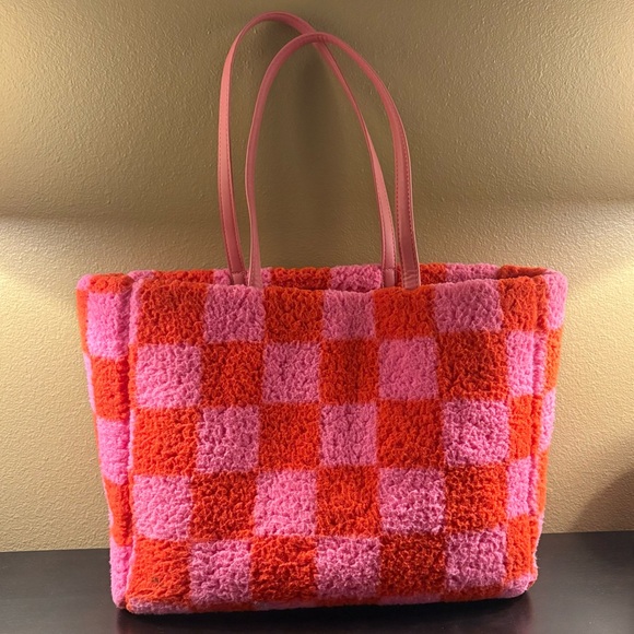 No Boundaries Pink Red Checkered Fuzzy Big Large Tote Bag Purse Handbag - Picture 1 of 11